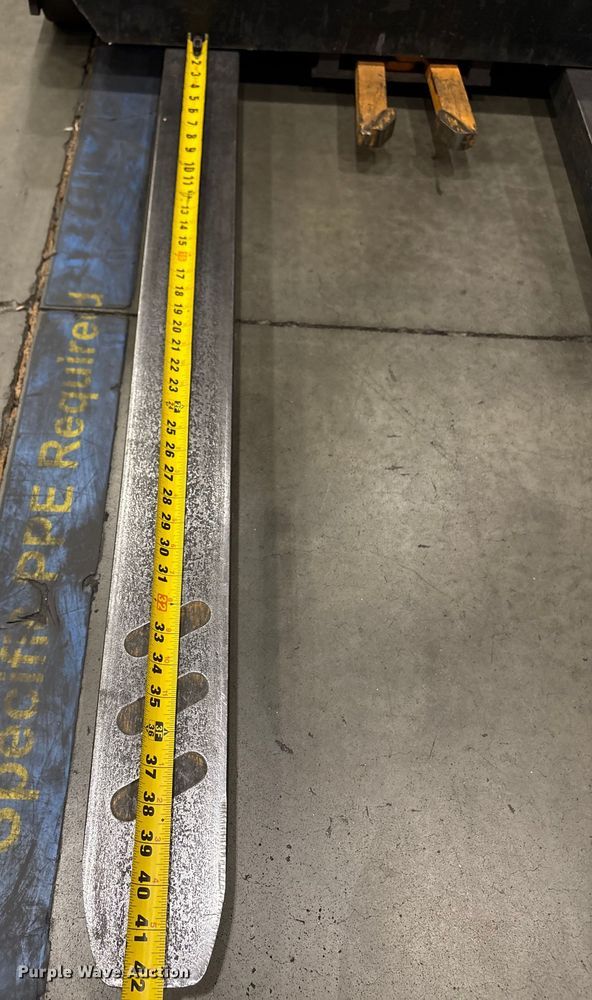 image for item ET8543 2018 Crown SP3520-30 order picker