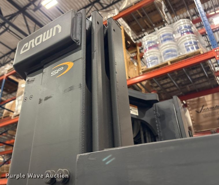 image for item ET8543 2018 Crown SP3520-30 order picker