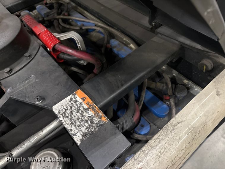 image for item ET8543 2018 Crown SP3520-30 order picker