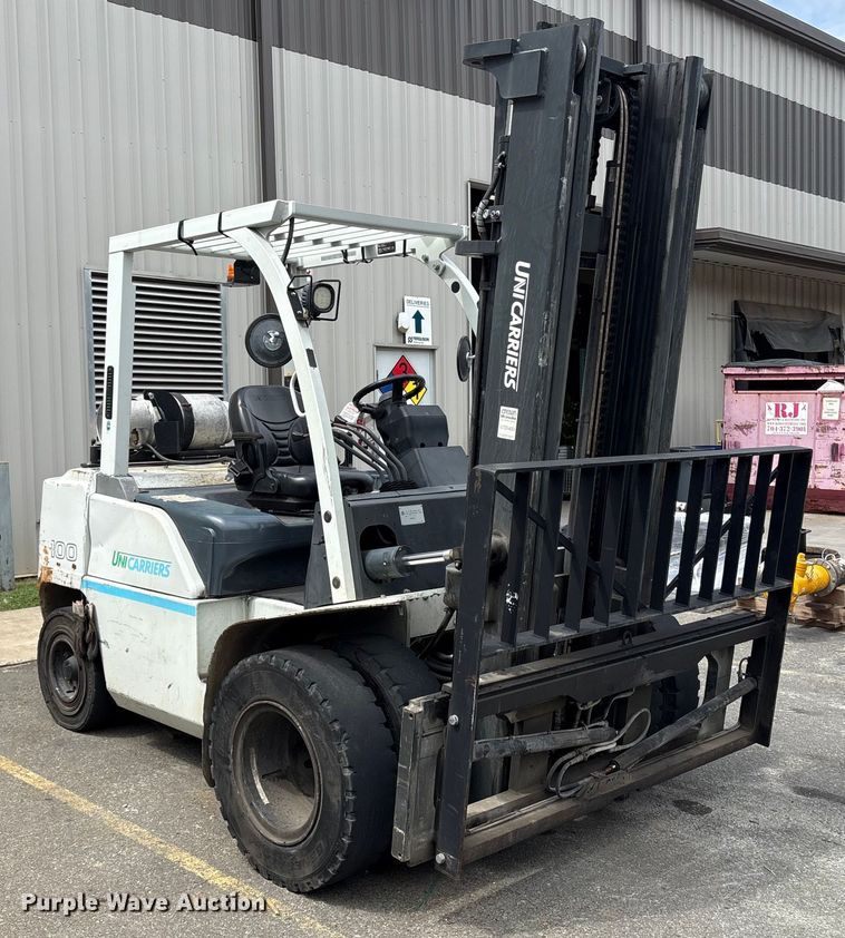 image for item ET8545 2016 UniCarriers PF100YLP  forklift