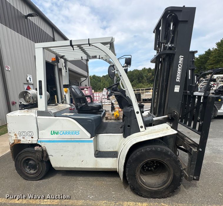 image for item ET8545 2016 UniCarriers PF100YLP  forklift
