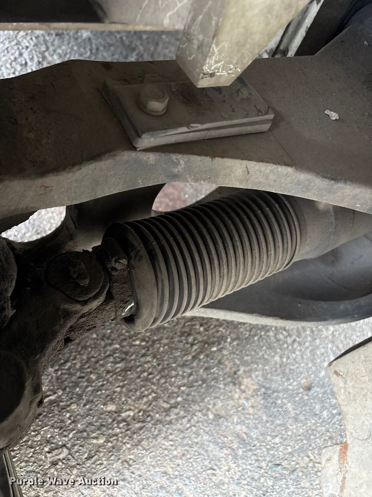 image for item ET8545 2016 UniCarriers PF100YLP  forklift