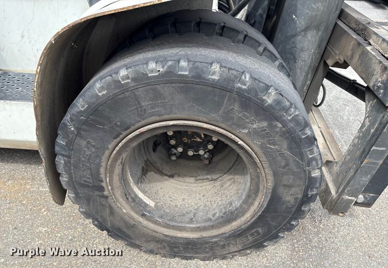 image for item ET8545 2016 UniCarriers PF100YLP  forklift