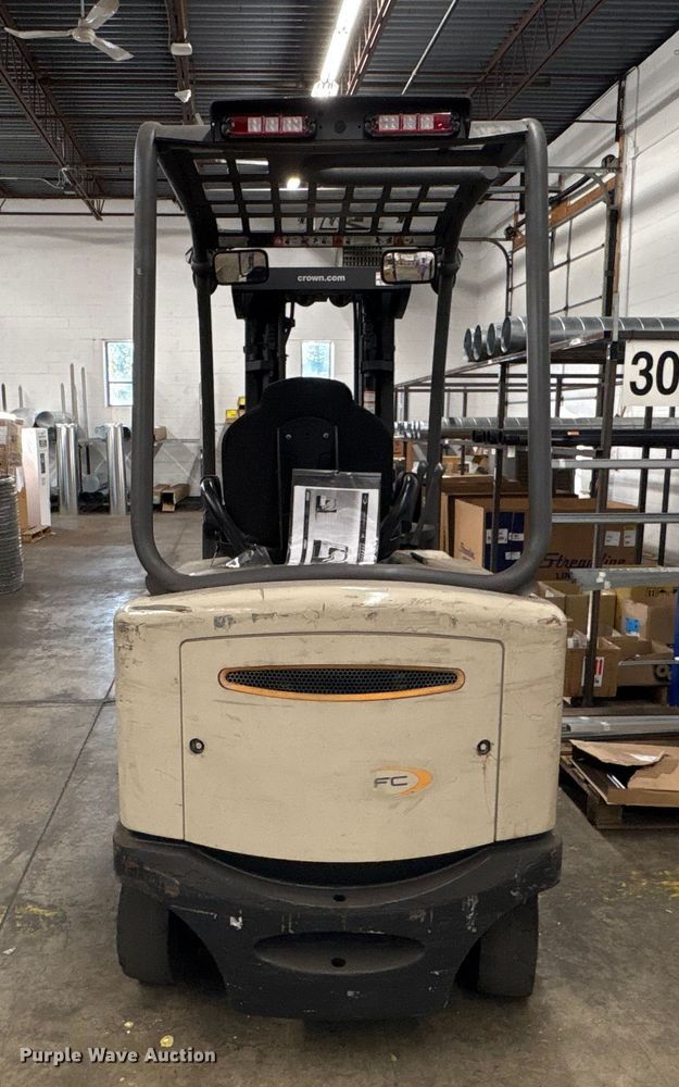 image for item ET8547 2014 Crown FC4545-50 forklift