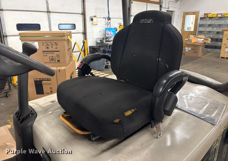 image for item ET8547 2014 Crown FC4545-50 forklift