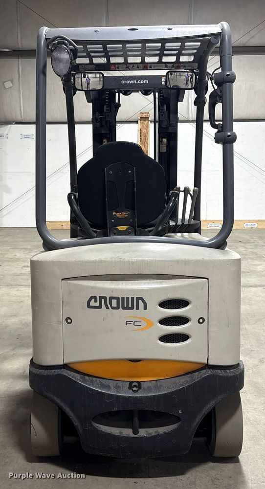 image for item ET8548 2017 Crown FC5225-50 forklift