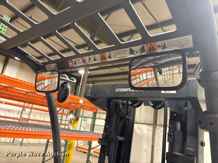 image for item ET8548 2017 Crown FC5225-50 forklift