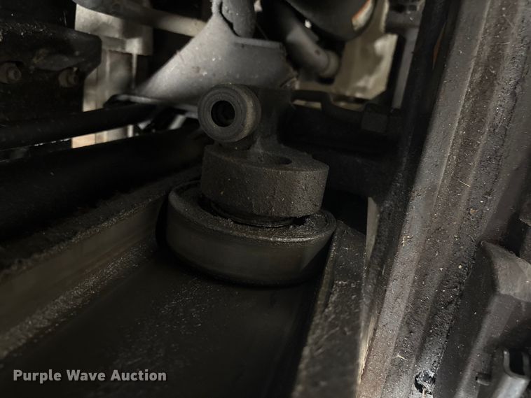 image for item ET8548 2017 Crown FC5225-50 forklift