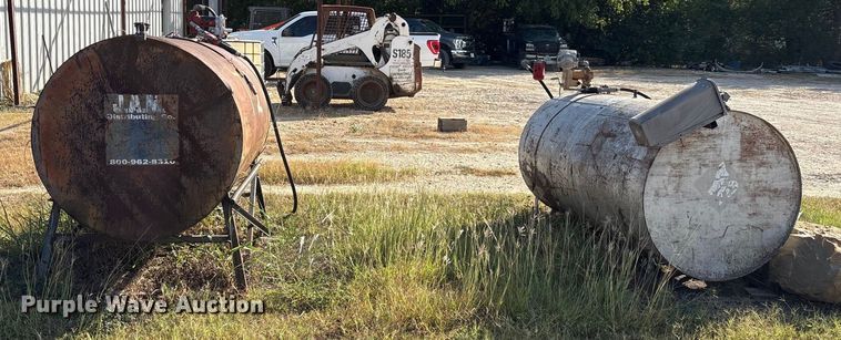 image for item EU0094 (2) fuel tanks