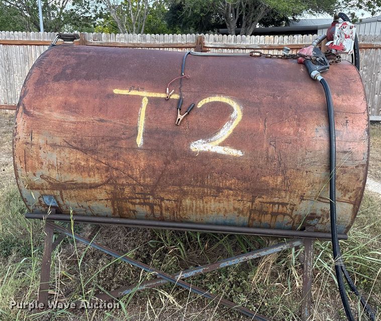 image for item EU0094 (2) fuel tanks