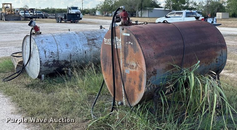 image for item EU0094 (2) fuel tanks