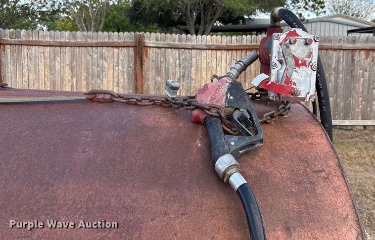 image for item EU0094 (2) fuel tanks