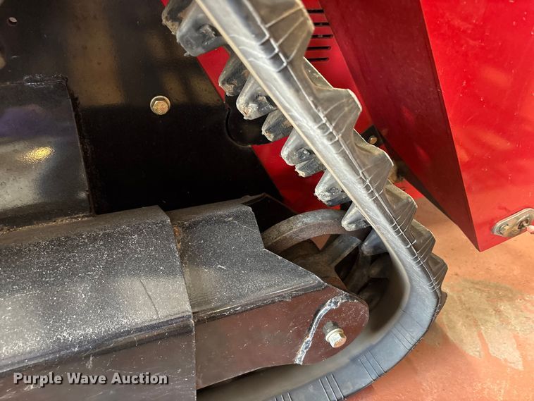 image for item EU0100 2023 Diggit SCL850 compact utility loader