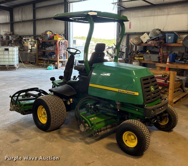 image for item EU0103 2012 John Deere 7700 PC FM reel mower