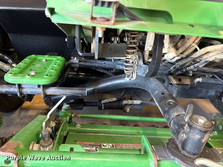 image for item EU0103 2012 John Deere 7700 PC FM reel mower