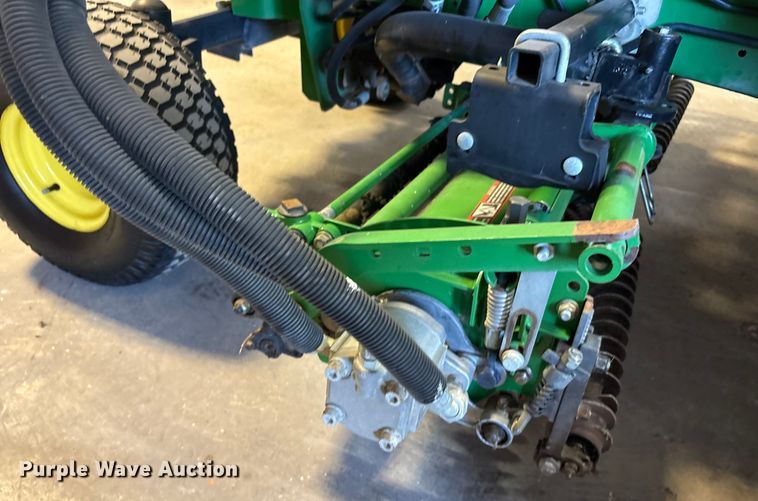 image for item EU0103 2012 John Deere 7700 PC FM reel mower