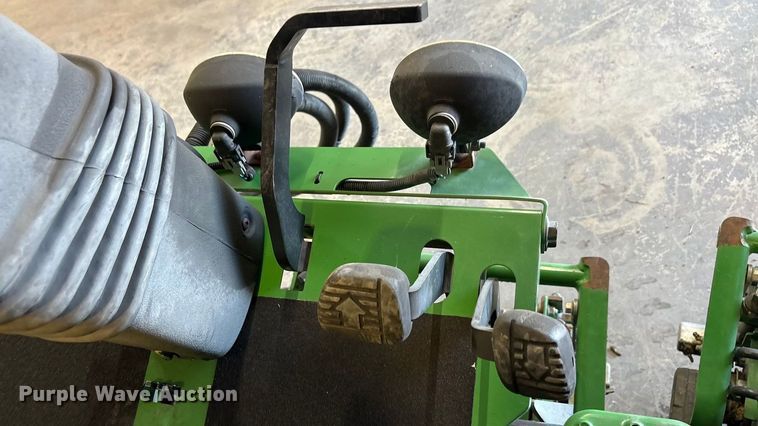 image for item EU0103 2012 John Deere 7700 PC FM reel mower