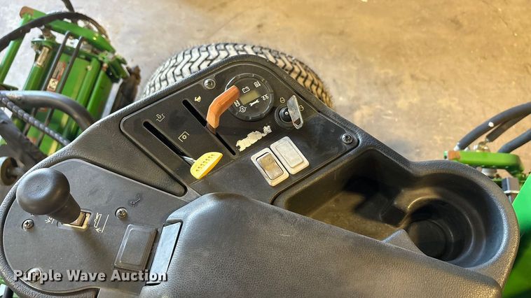 image for item EU0103 2012 John Deere 7700 PC FM reel mower