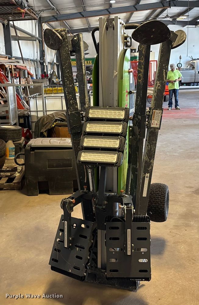 image for item EU0106 Right light K65 quad pod light plant