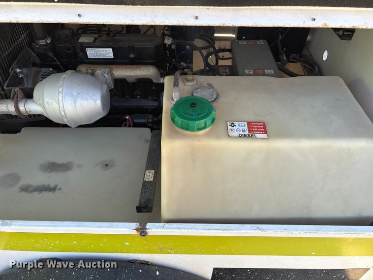 image for item EU0107 Light plant