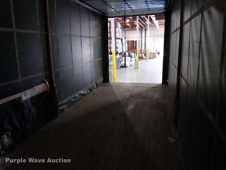 image for item EU2508 2018 Freightliner M2 side curtain box truck