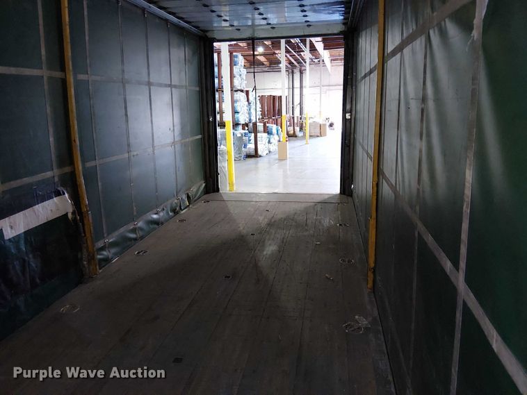 image for item EU2508 2018 Freightliner M2 side curtain box truck