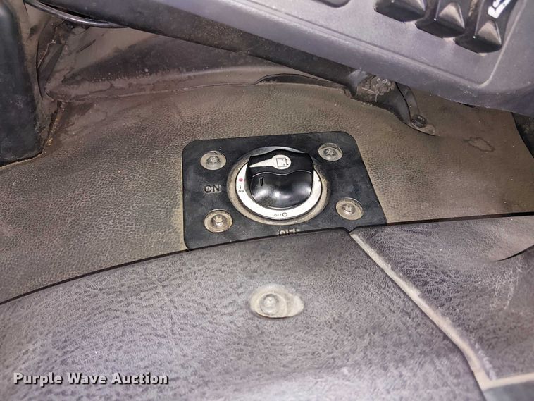 image for item EU2508 2018 Freightliner M2 side curtain box truck