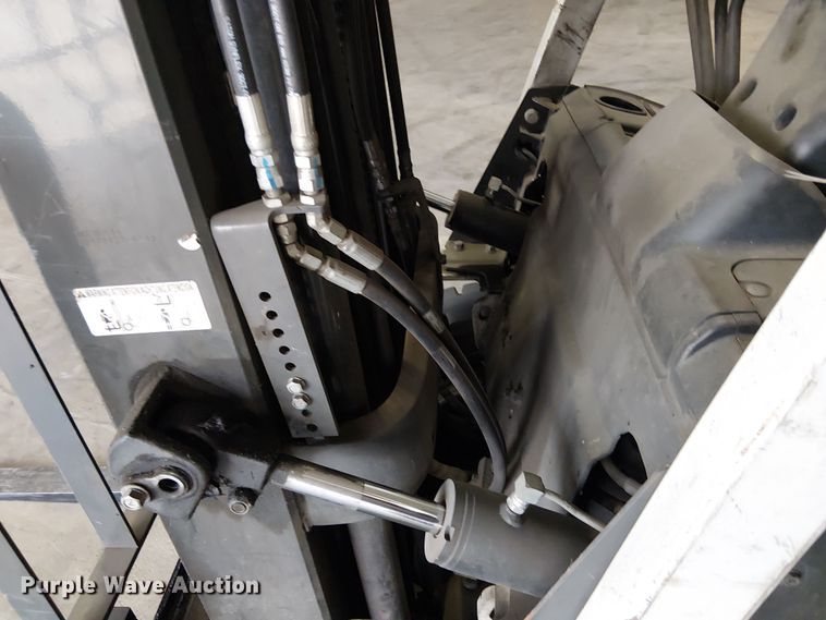 image for item EU2527 2017 UniCarriers PF50 forklift