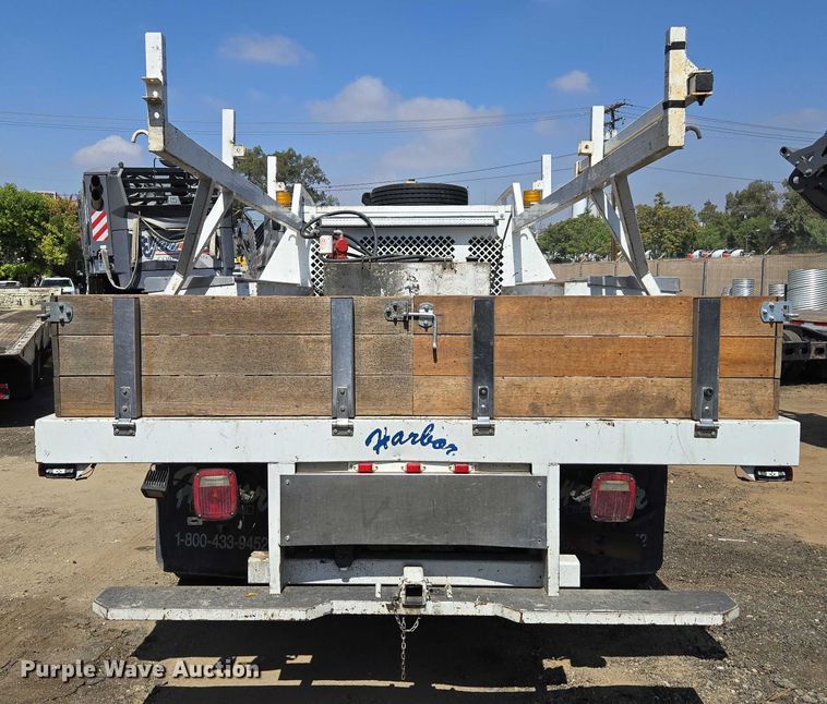 image for item EU2530 2016 Ford F450 Super Duty XL utility / service truck