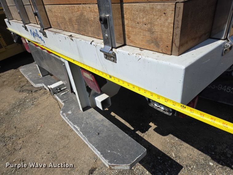 image for item EU2530 2016 Ford F450 Super Duty XL utility / service truck