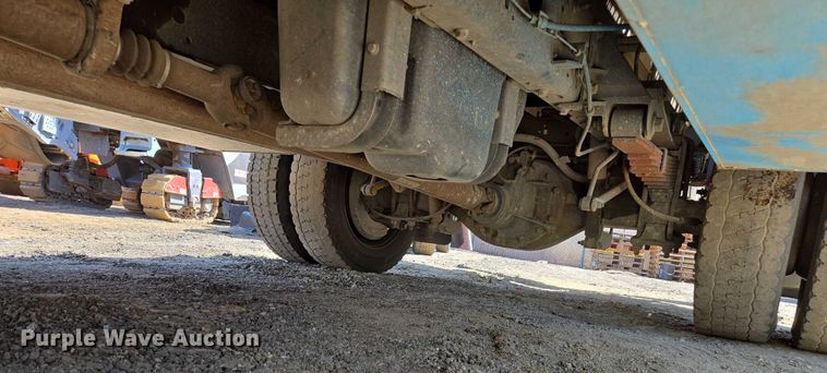 image for item EU2530 2016 Ford F450 Super Duty XL utility / service truck