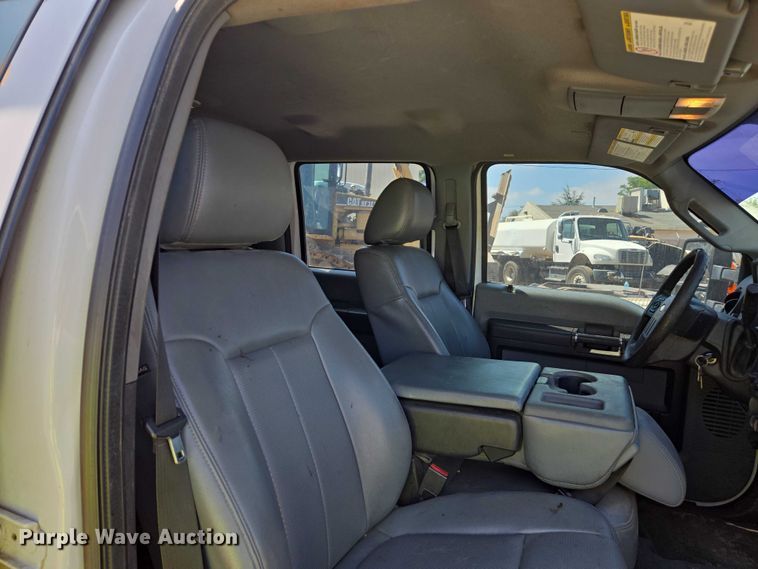 image for item EU2530 2016 Ford F450 Super Duty XL utility / service truck