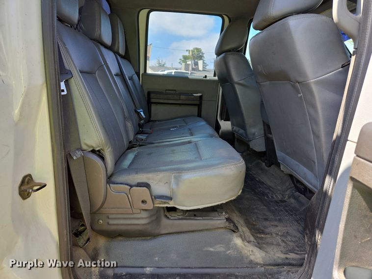 image for item EU2530 2016 Ford F450 Super Duty XL utility / service truck