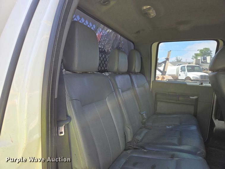 image for item EU2530 2016 Ford F450 Super Duty XL utility / service truck