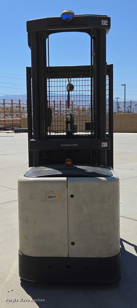 image for item EU2532 2017 Crown SP3520-30 order picker