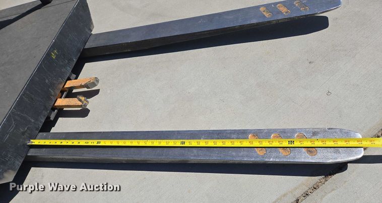 image for item EU2532 2017 Crown SP3520-30 order picker