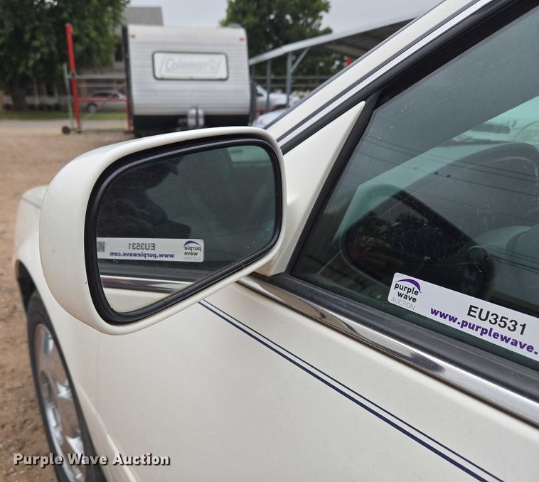 image for item EU3531 2000 Cadillac Krystal Koach Base limousine