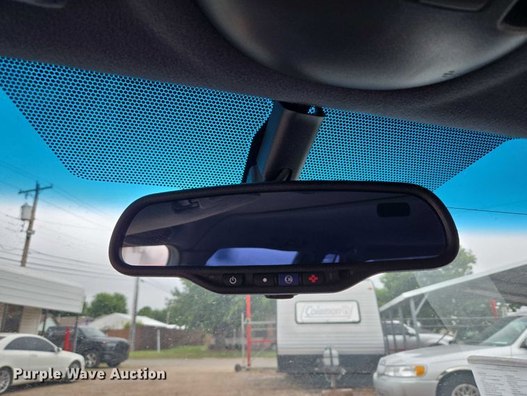 image for item EU3531 2000 Cadillac Krystal Koach Base limousine