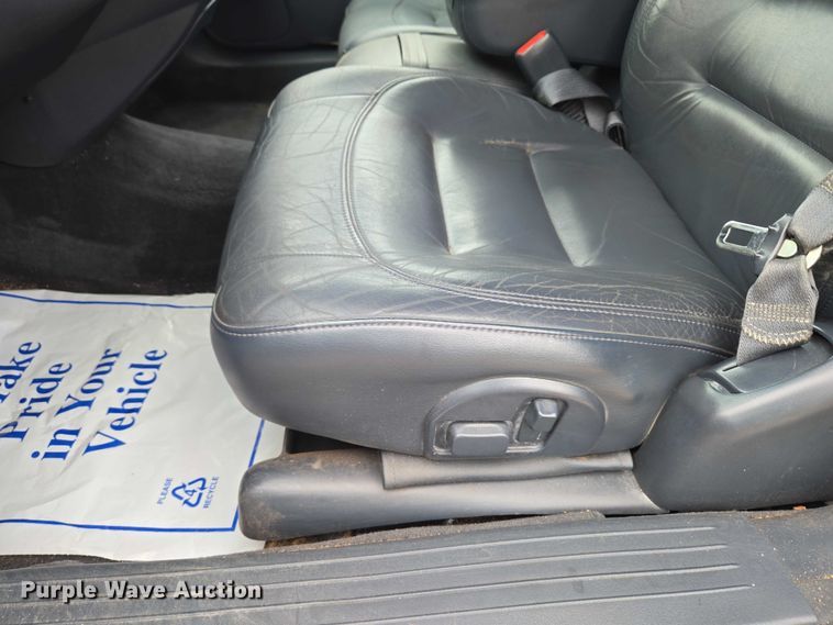 image for item EU3531 2000 Cadillac Krystal Koach Base limousine