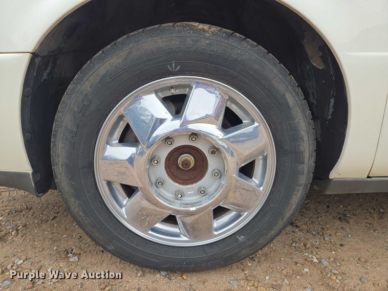 image for item EU3531 2000 Cadillac Krystal Koach Base limousine