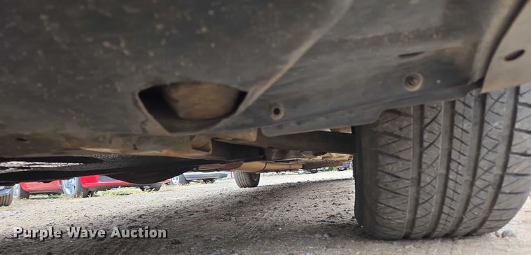 image for item EU3531 2000 Cadillac Krystal Koach Base limousine