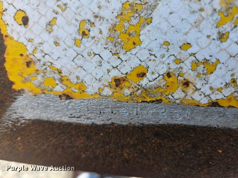 image for item EU3531 2000 Cadillac Krystal Koach Base limousine