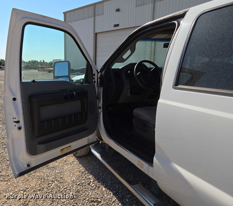 image for item EU3628 2012 Ford F550 Super Duty Crew Cab utility / service truck
