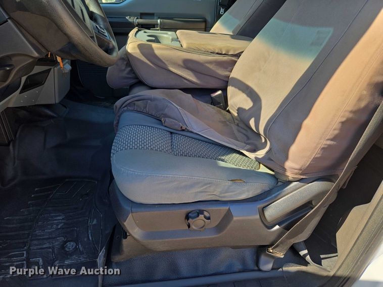 image for item EU3628 2012 Ford F550 Super Duty Crew Cab utility / service truck