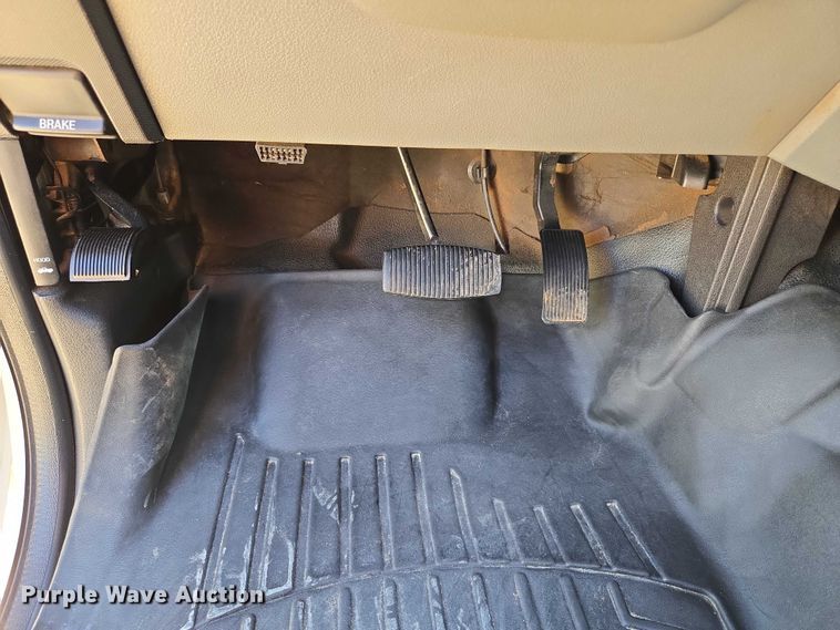 image for item EU3628 2012 Ford F550 Super Duty Crew Cab utility / service truck