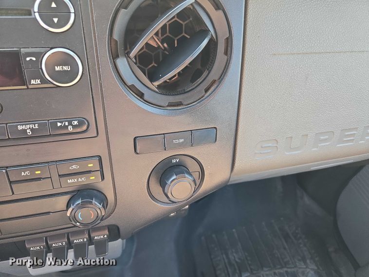 image for item EU3628 2012 Ford F550 Super Duty Crew Cab utility / service truck