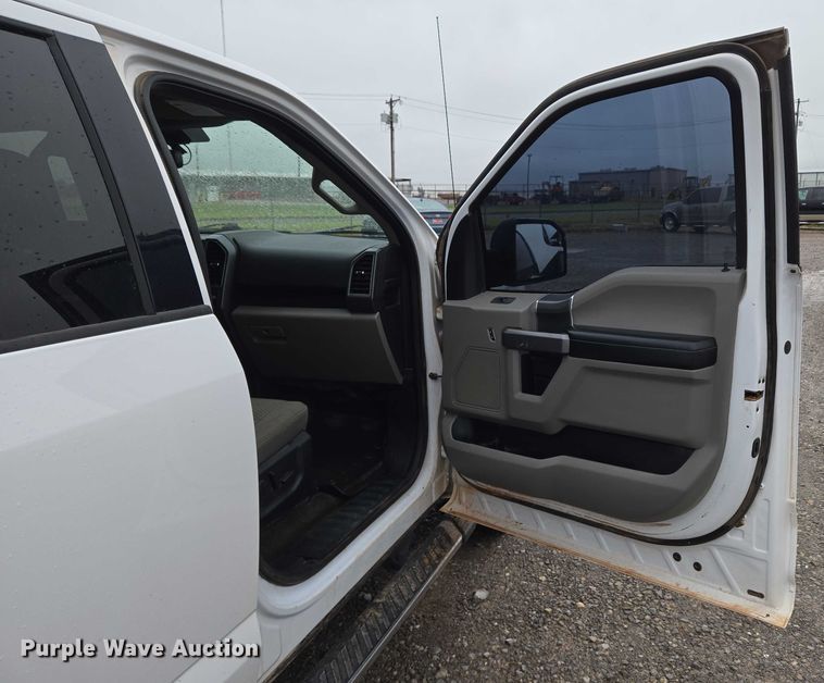 image for item EU3634 2019 Ford F150 XLT SuperCrew pickup truck