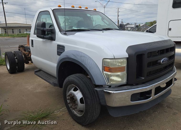 image for item EU3645 2008 Ford F450 Super Duty truck cab and chassis