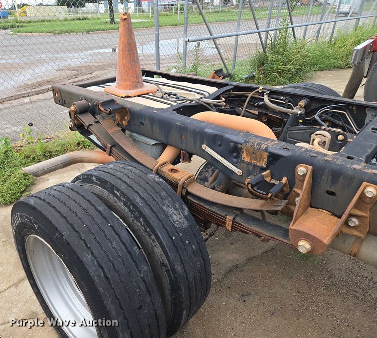 image for item EU3645 2008 Ford F450 Super Duty truck cab and chassis