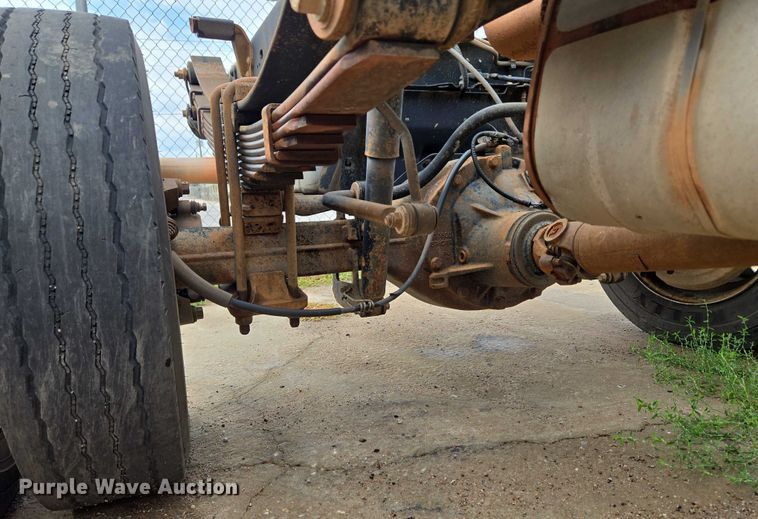 image for item EU3645 2008 Ford F450 Super Duty truck cab and chassis